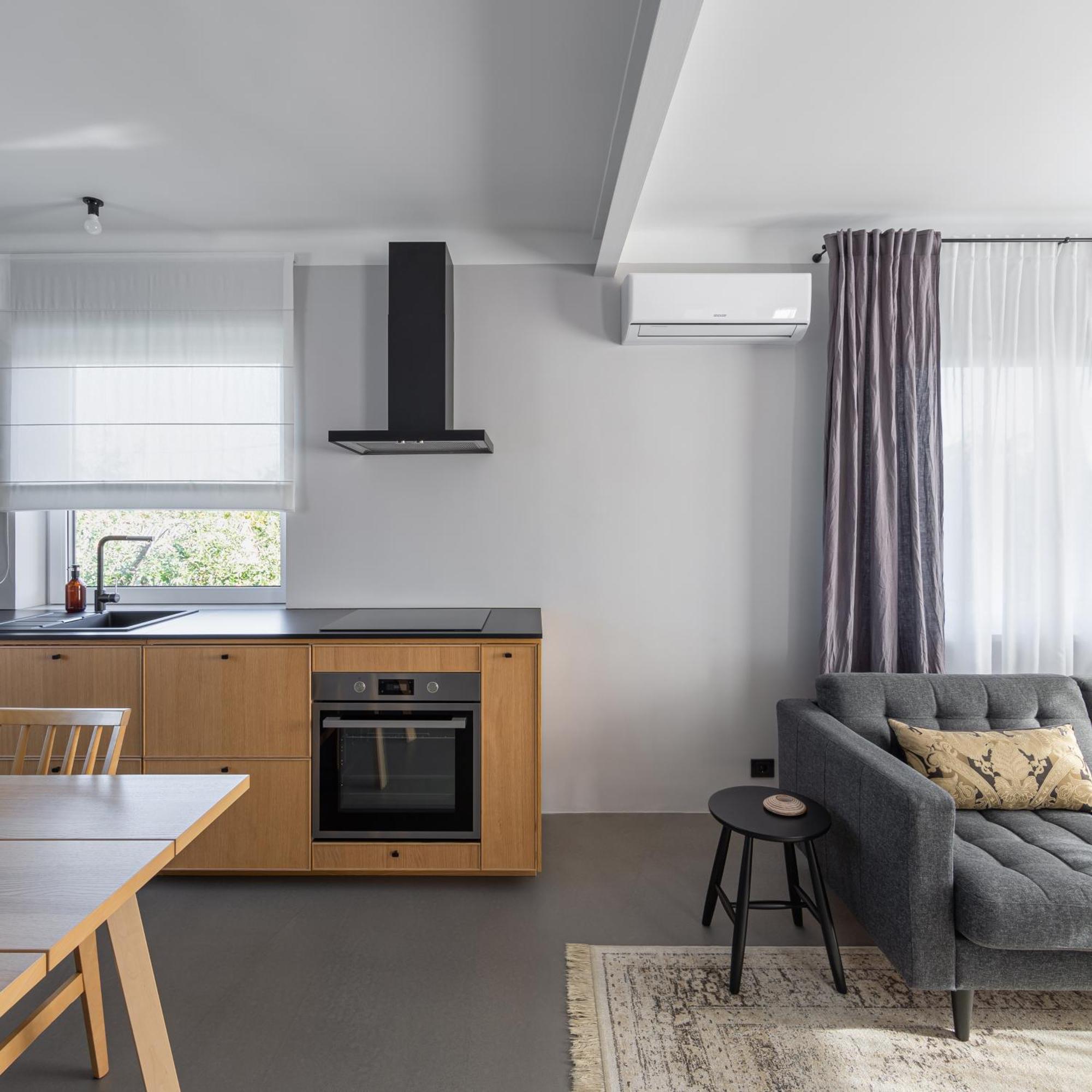 Minimalist. Apartment & Studio Šiauliai المظهر الخارجي الصورة